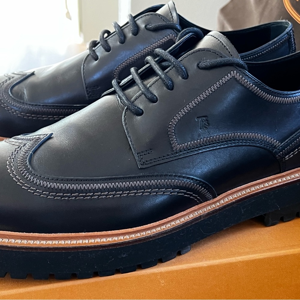 Tods Wingtip Loafers